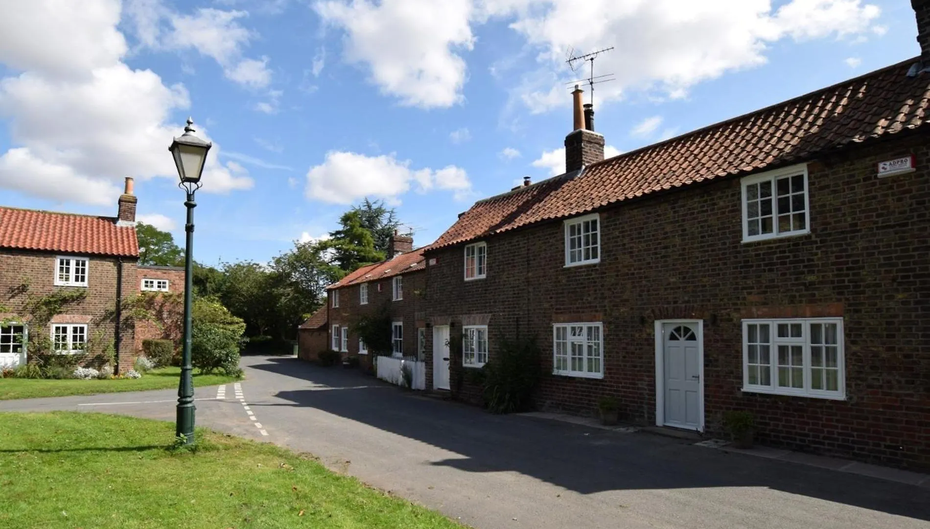 2 Bed In Beverley 75584 Lund